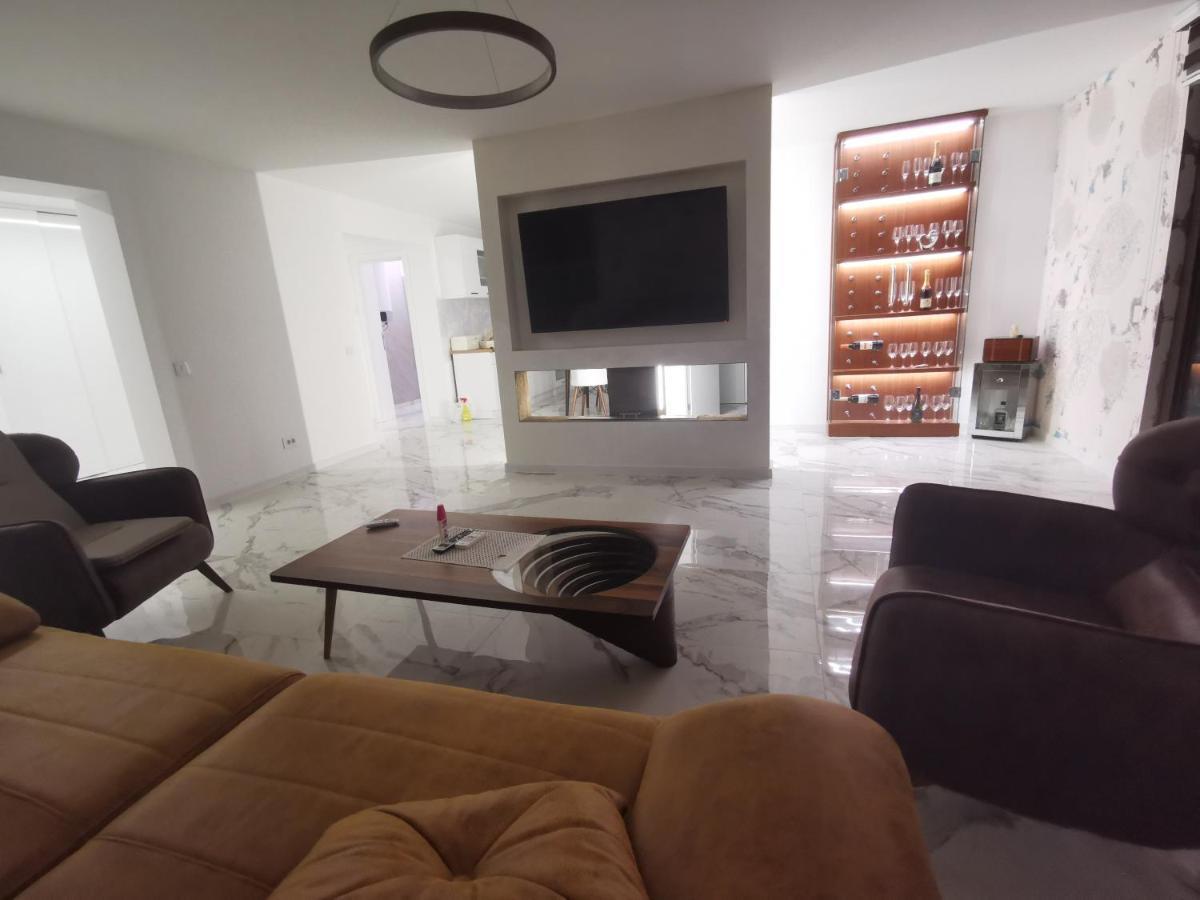Apartment Excellent Time Belgrade
